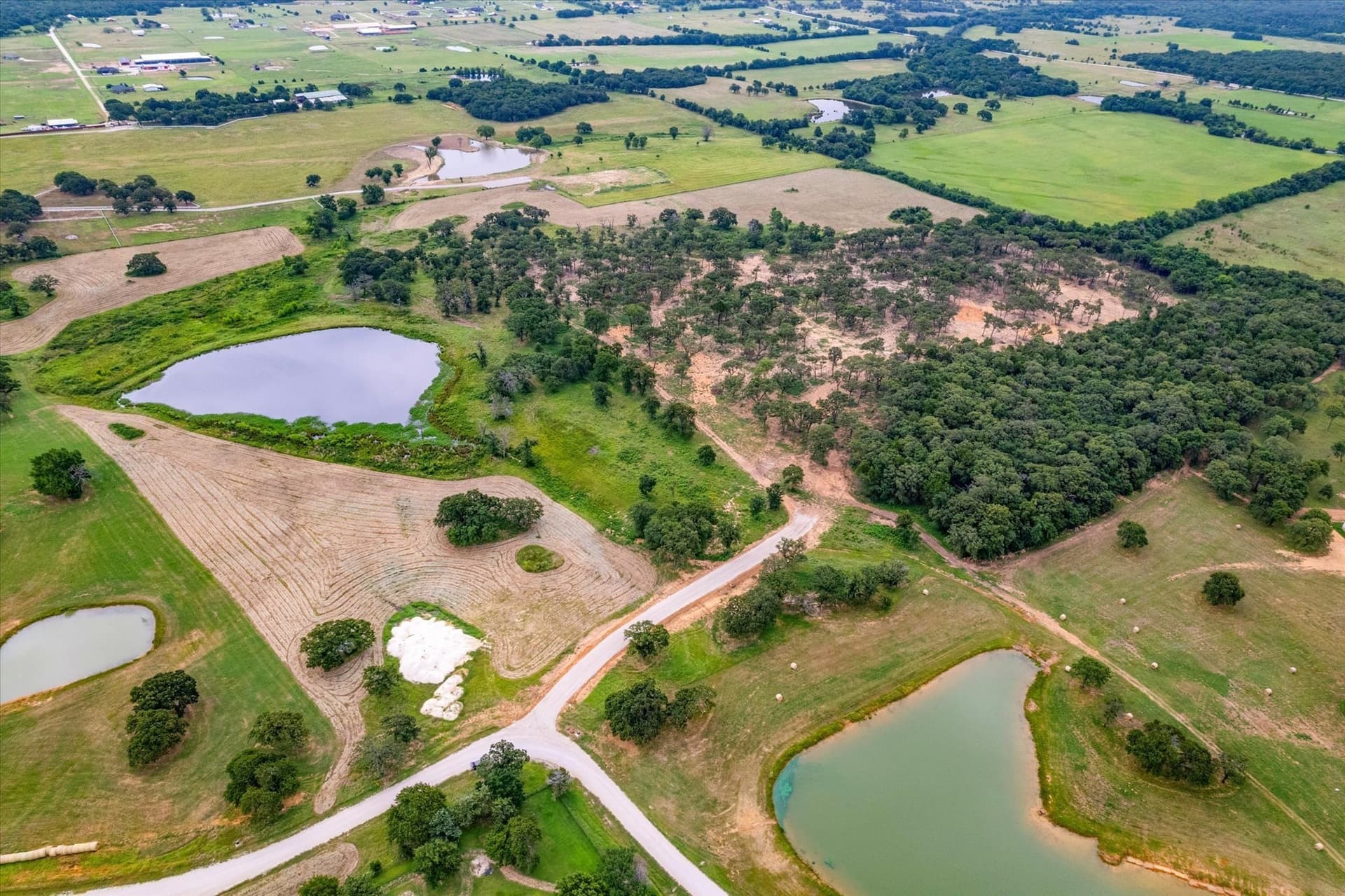 71.71 acres in Cooke County - photo 2
