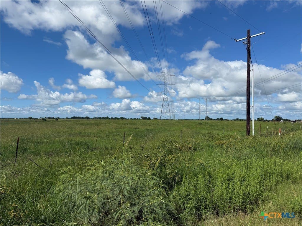 13.8 acres in Wharton County - photo 6