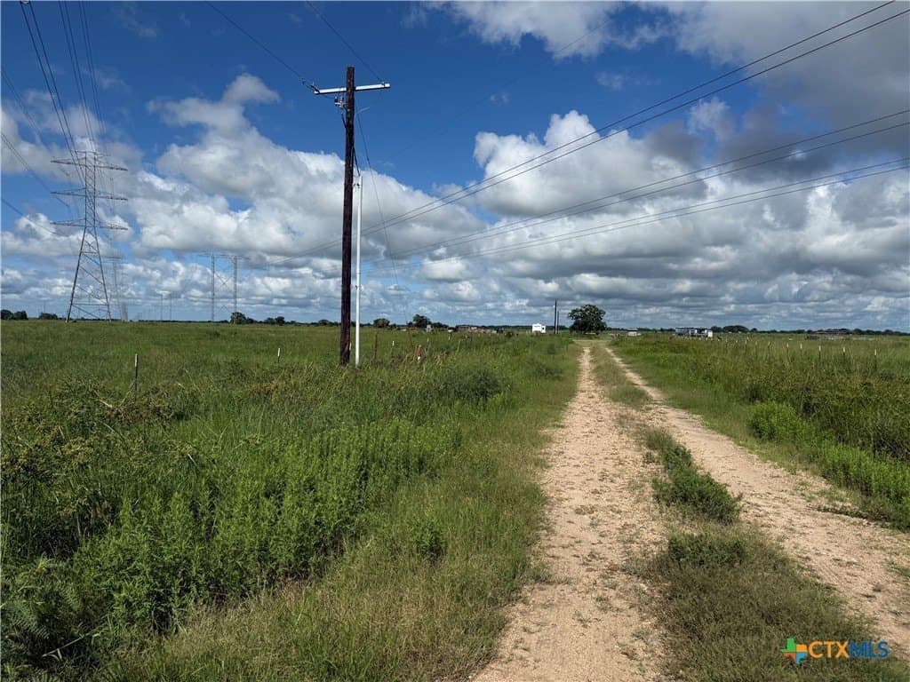 13.8 acres in Wharton County - photo 2