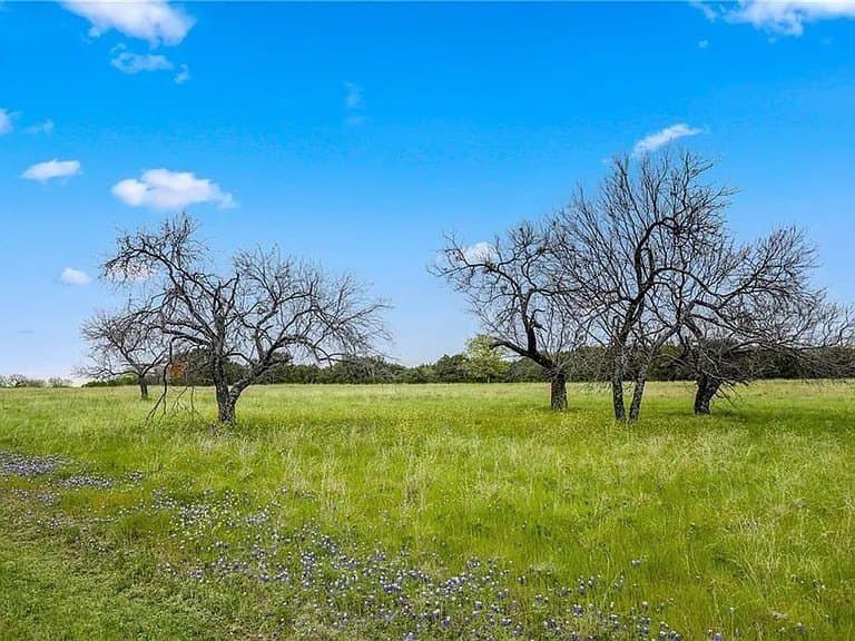 0.26 acres in Hill County