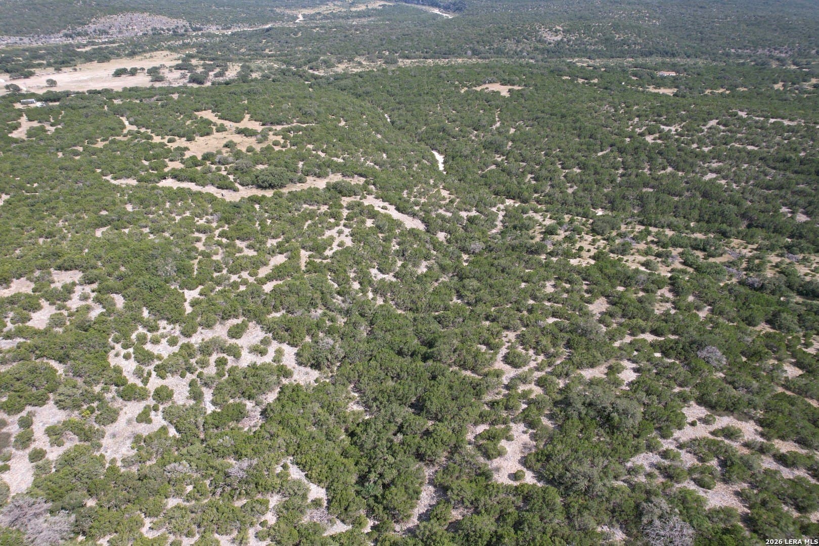 139.88 acres in Edwards County - photo 9