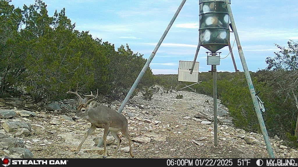 139.88 acres in Edwards County - photo 52