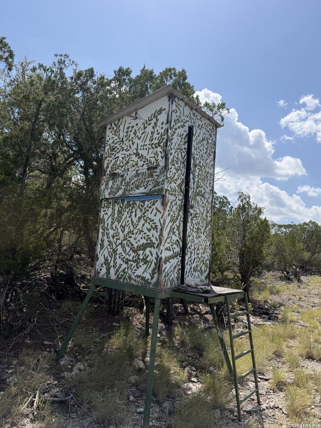 139.88 acres in Edwards County - photo 31