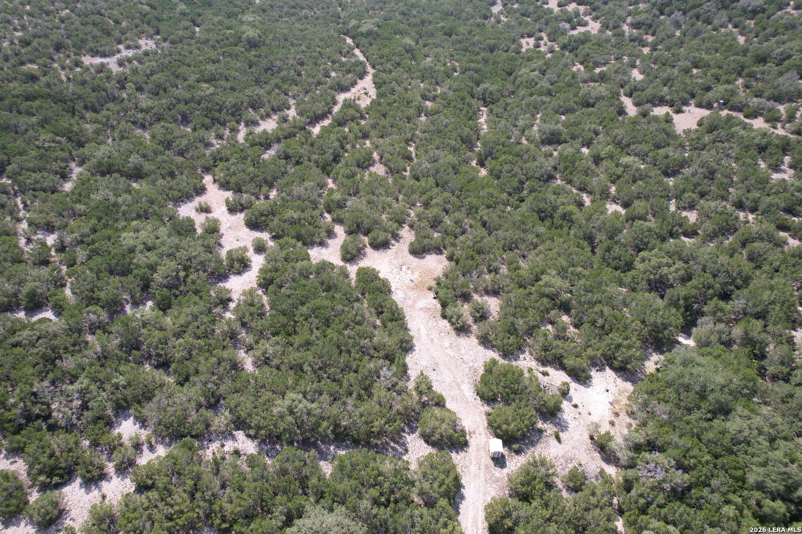 139.88 acres in Edwards County - photo 5