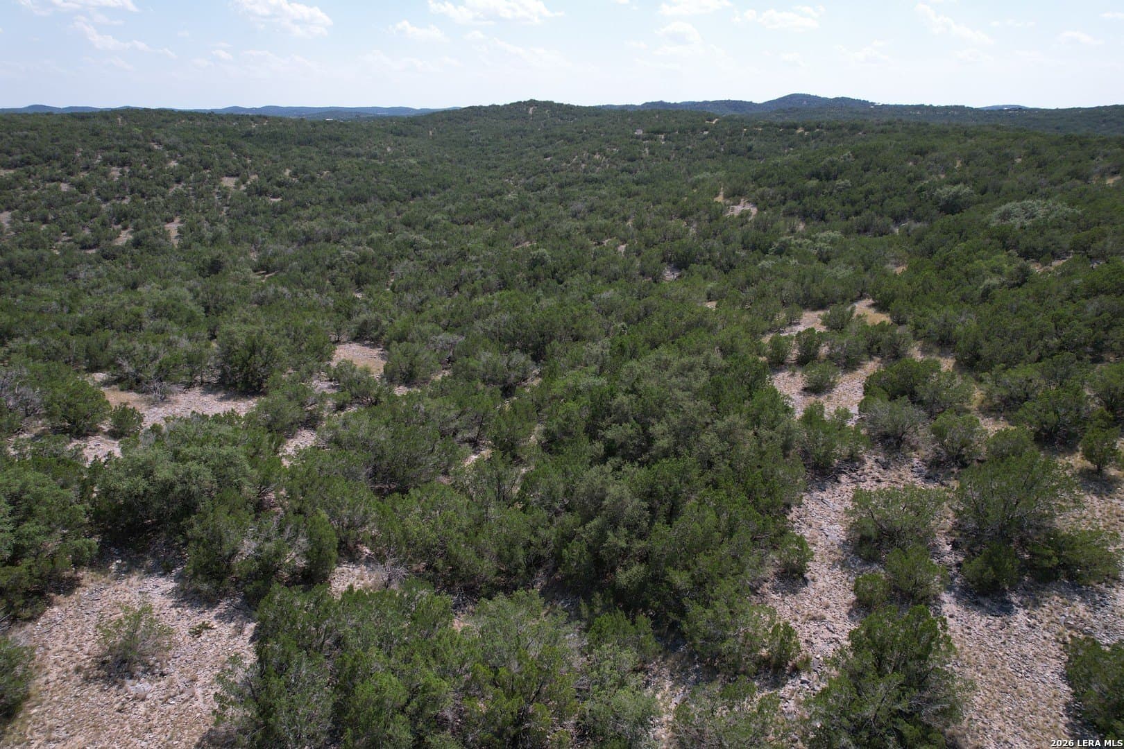 139.88 acres in Edwards County - photo 8