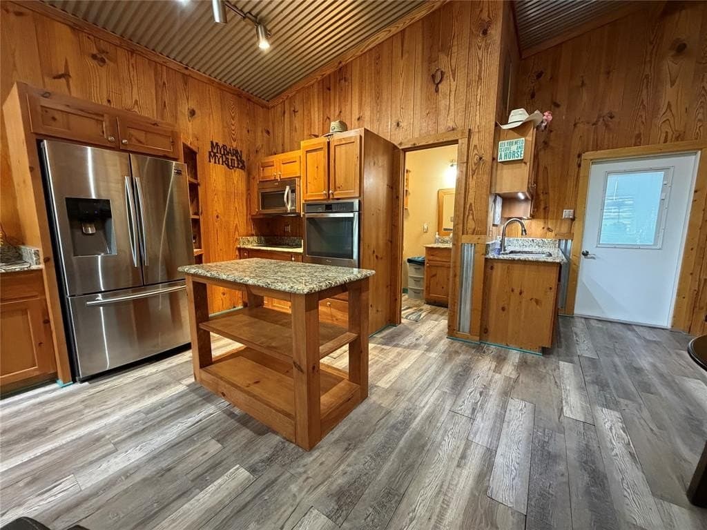 18.28 acres in Erath County gallery image 3