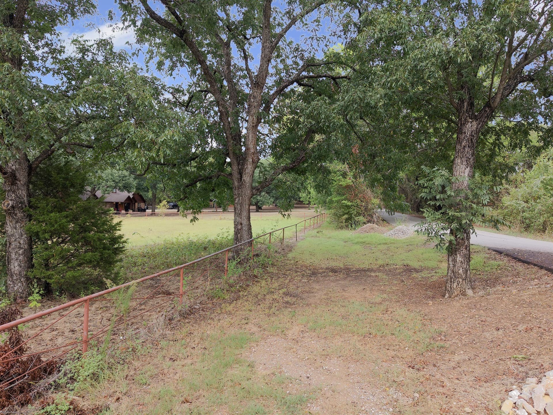 6.92 acres in Kaufman County - photo 14