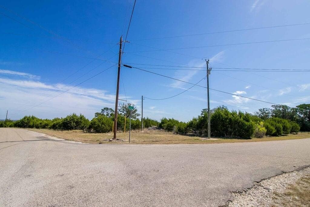 6.04 acres in Kerr County - photo 14