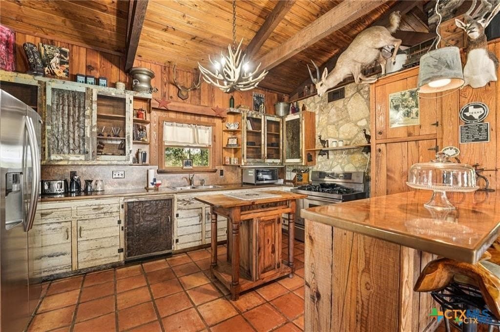 378 acres in Lampasas County - photo 40