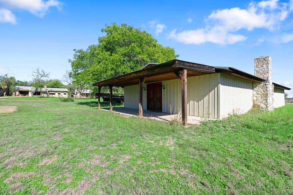 41.09 acres in Kerr County gallery image 3