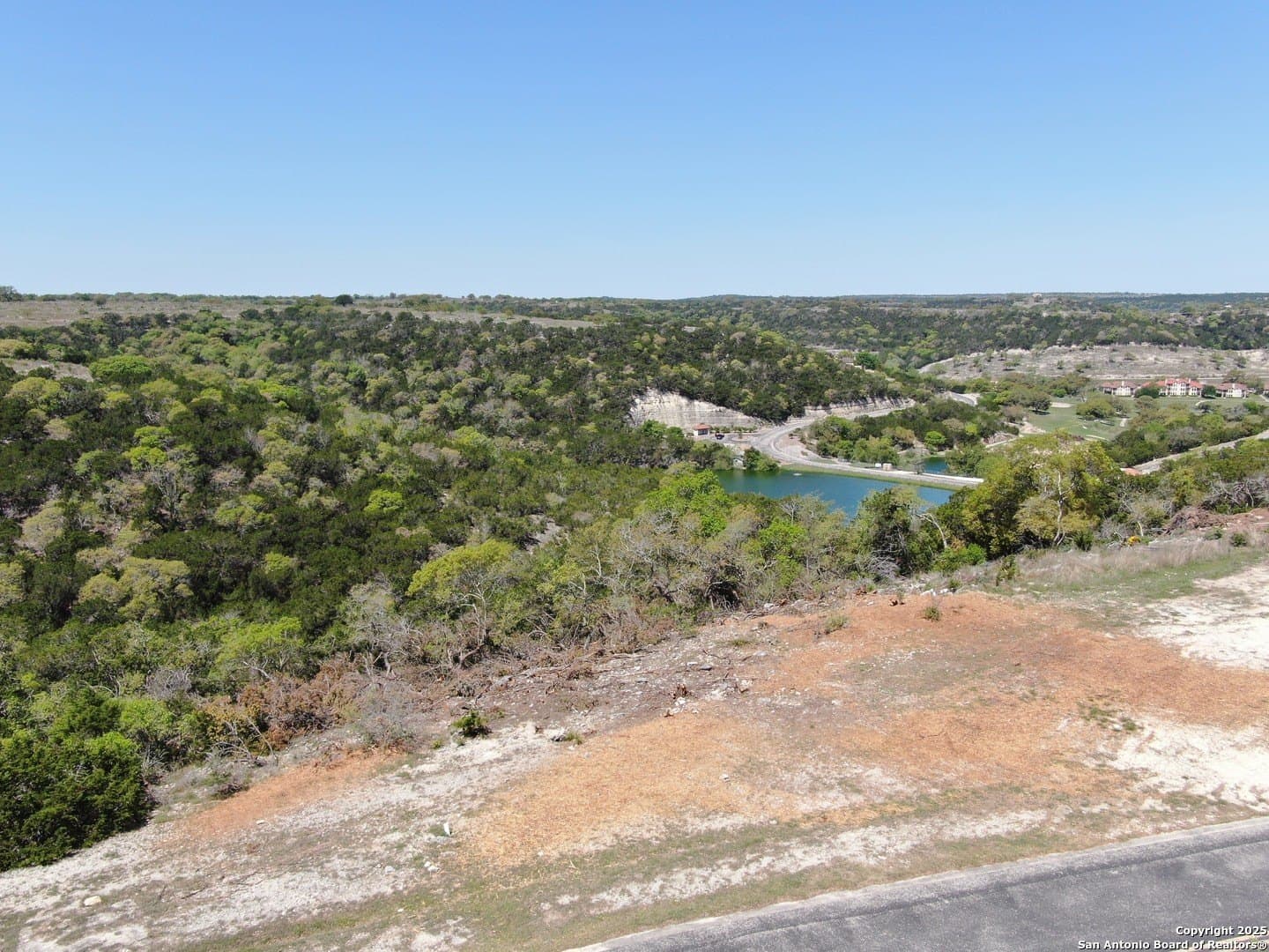 0.5 acres in Kendall County
