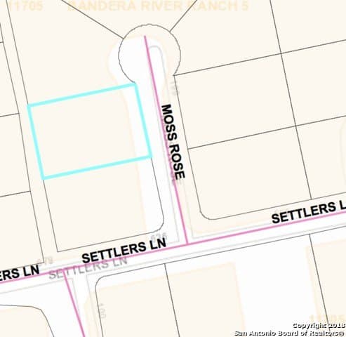 0.5 acres in Bandera County gallery image 4