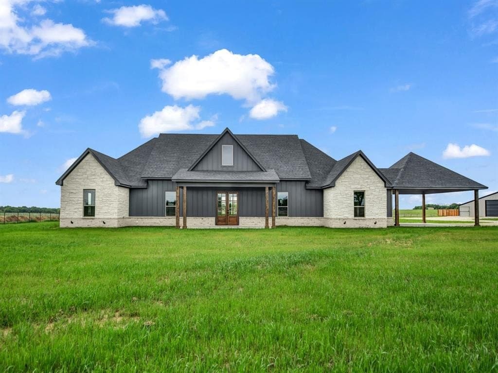 10 acres in Parker County