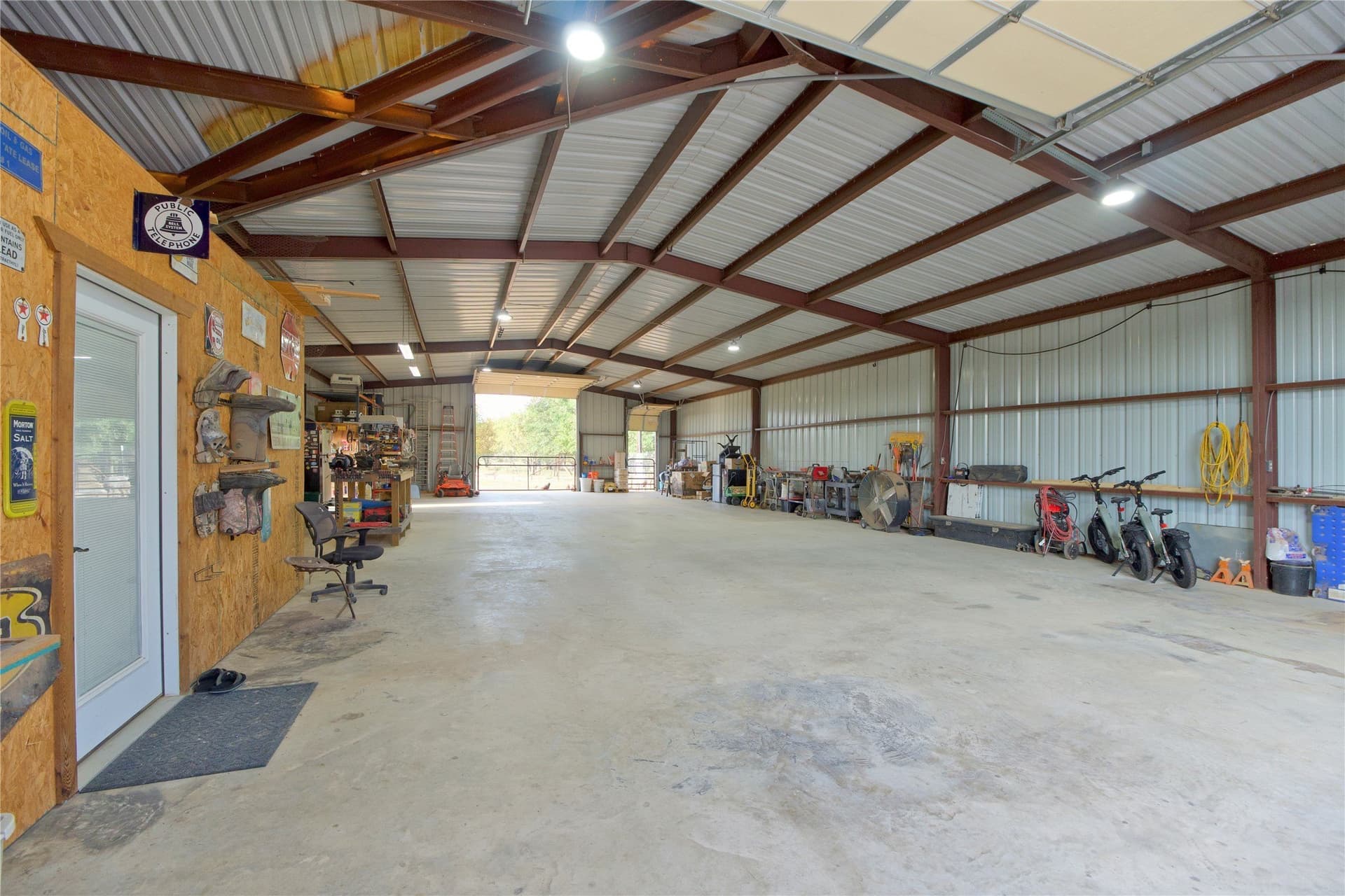 13.89 acres in Montague County - photo 4