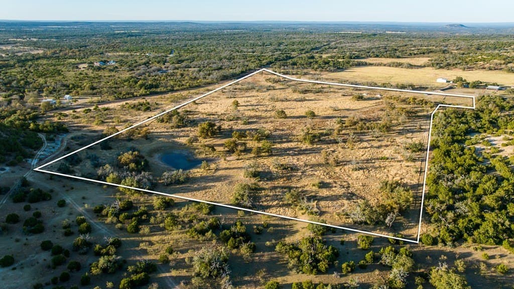39.9 acres in Gillespie County - photo 18