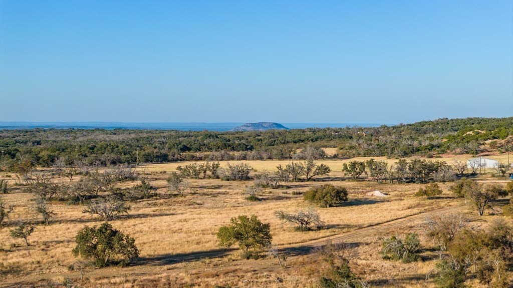 39.9 acres in Gillespie County gallery image 4