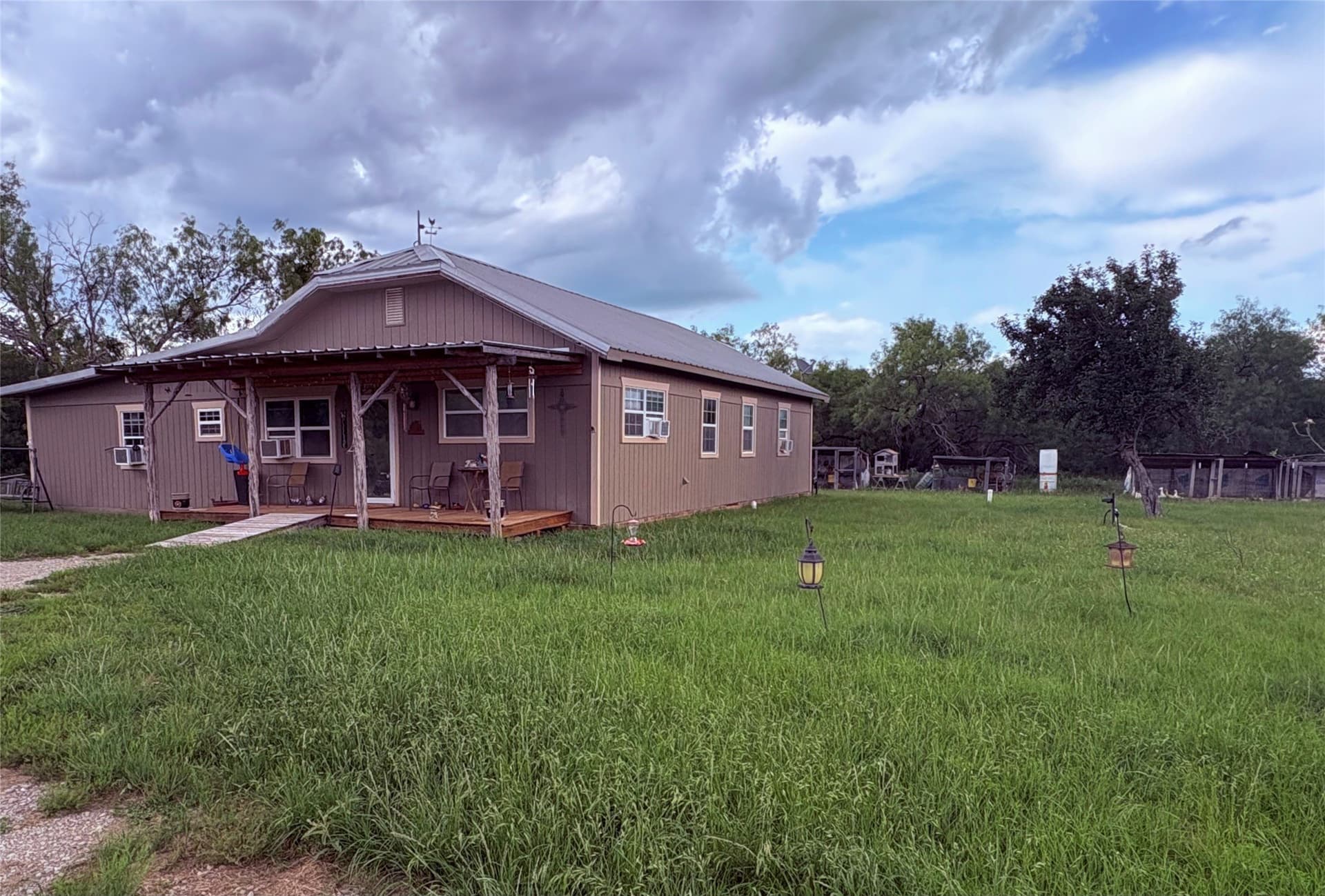 12.5 acres in Eastland County