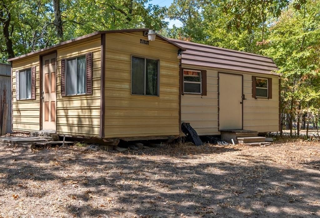 3.4 acres in Henderson County - photo 31