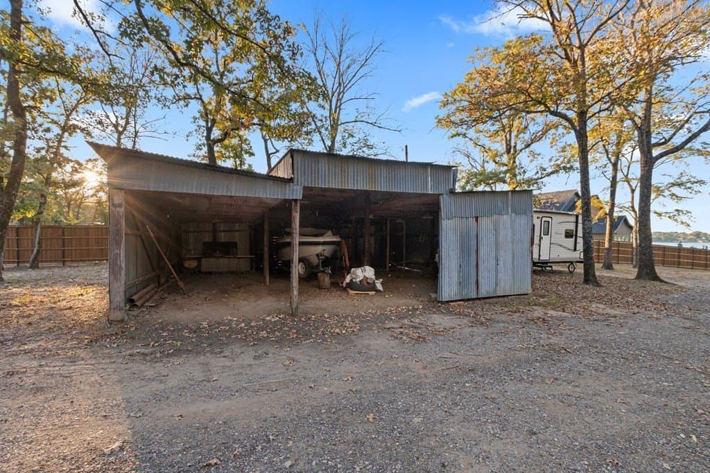 3.4 acres in Henderson County - photo 30