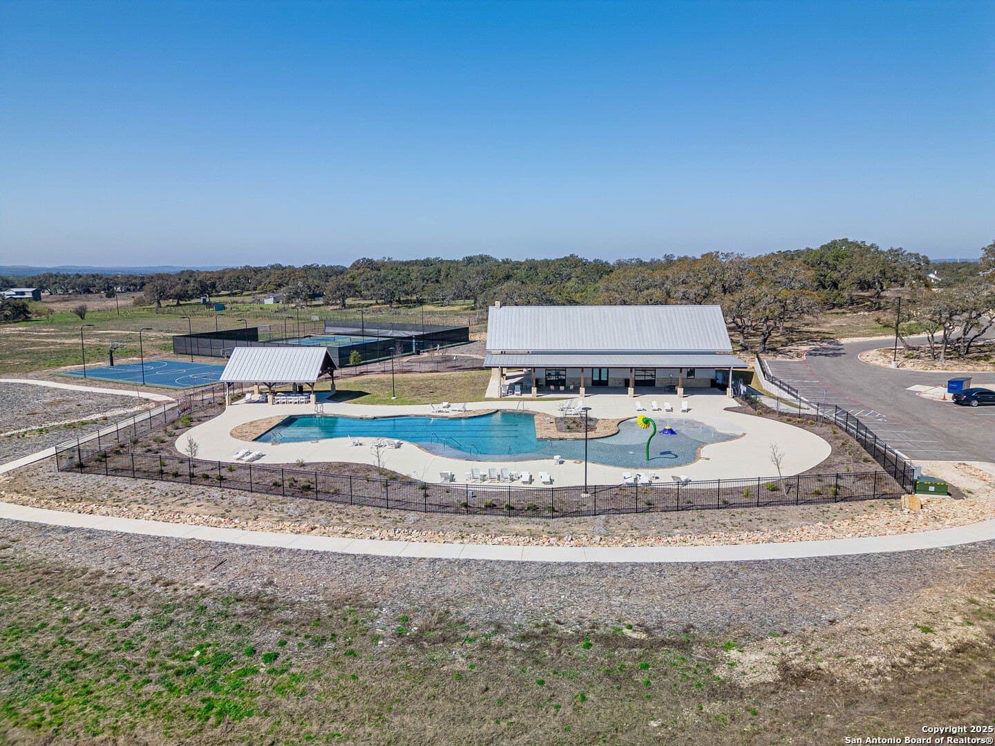 1.05 acres in Comal County - photo 16