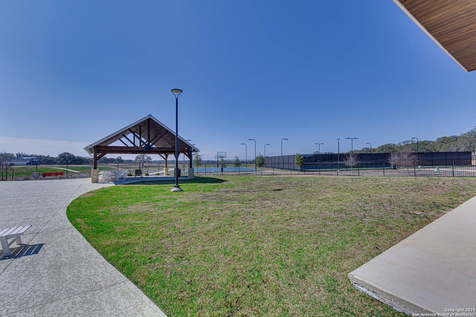 1.05 acres in Comal County - photo 33