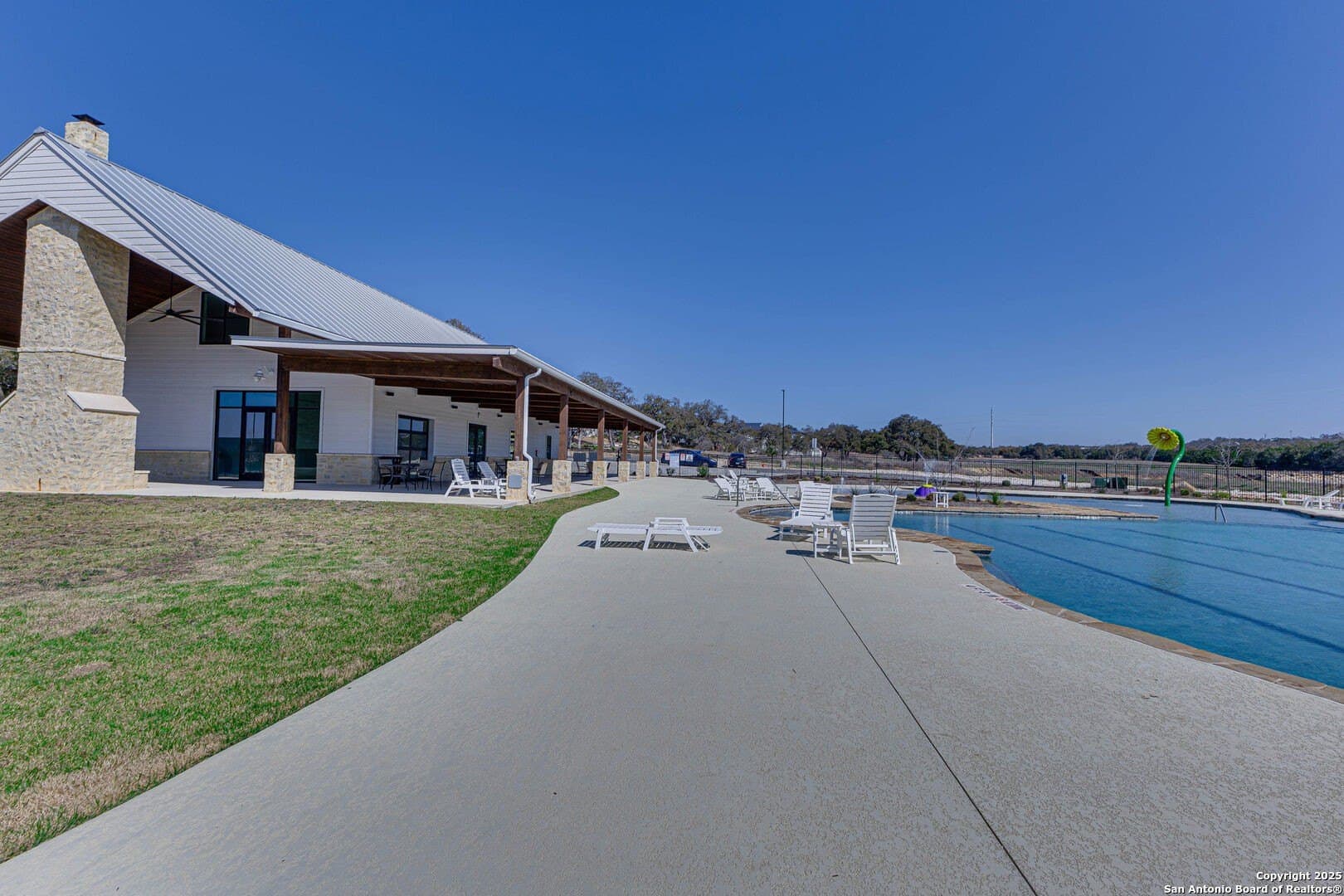 1.05 acres in Comal County - photo 32