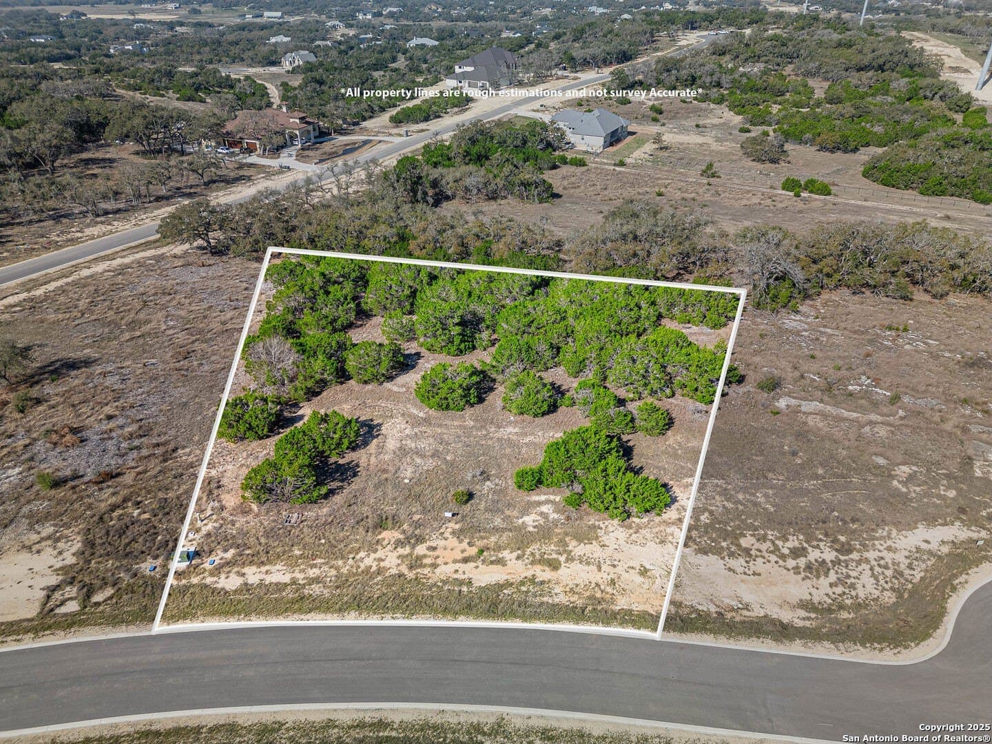1.05 acres in Comal County - photo 8