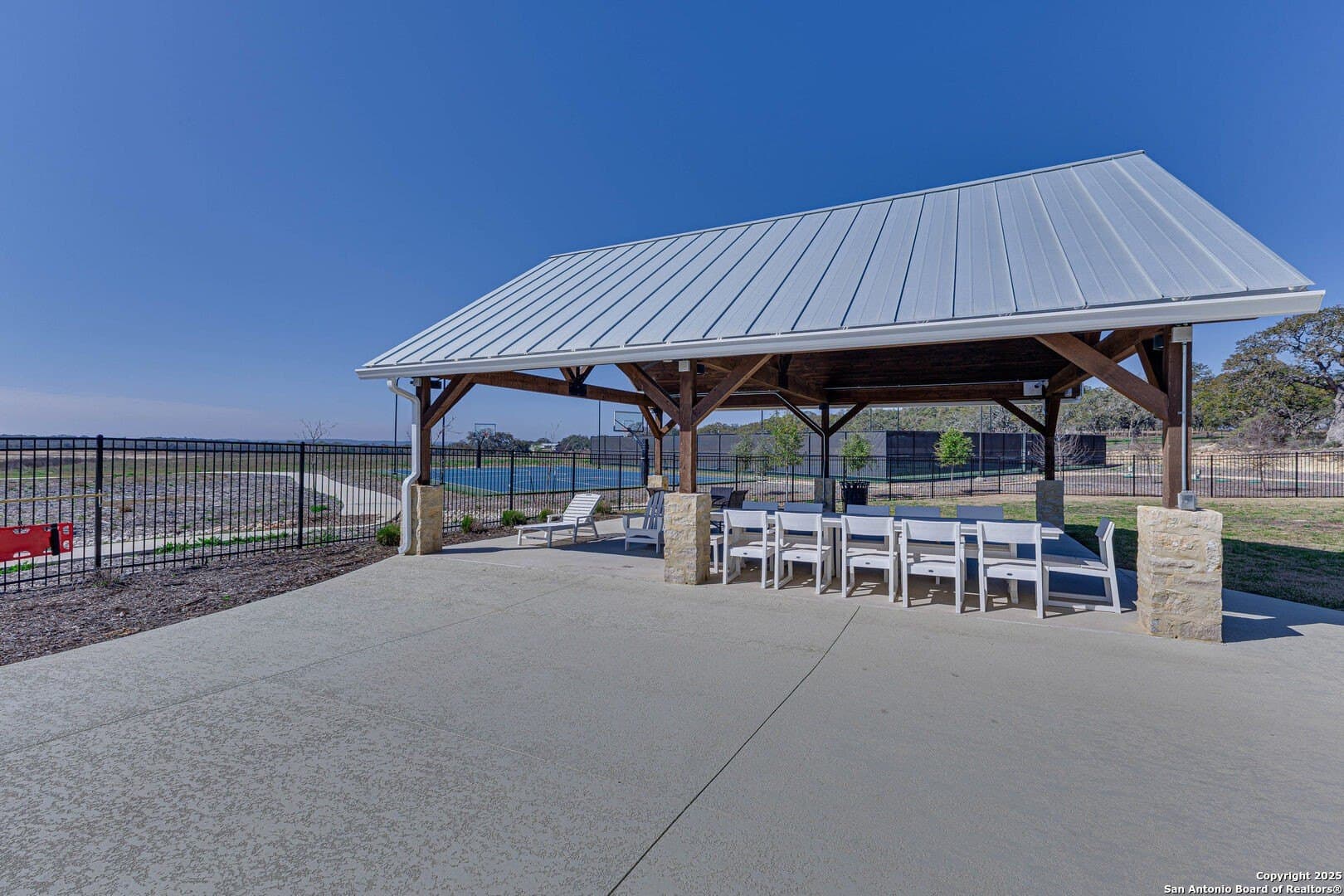 1.05 acres in Comal County - photo 31