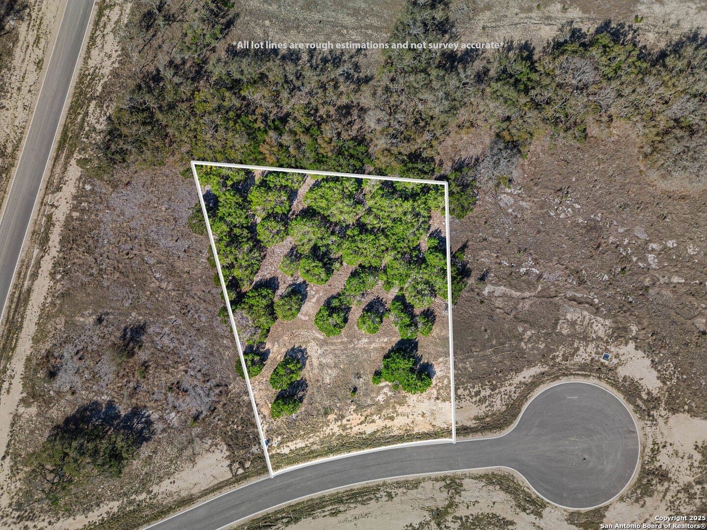 1.05 acres in Comal County - photo 10
