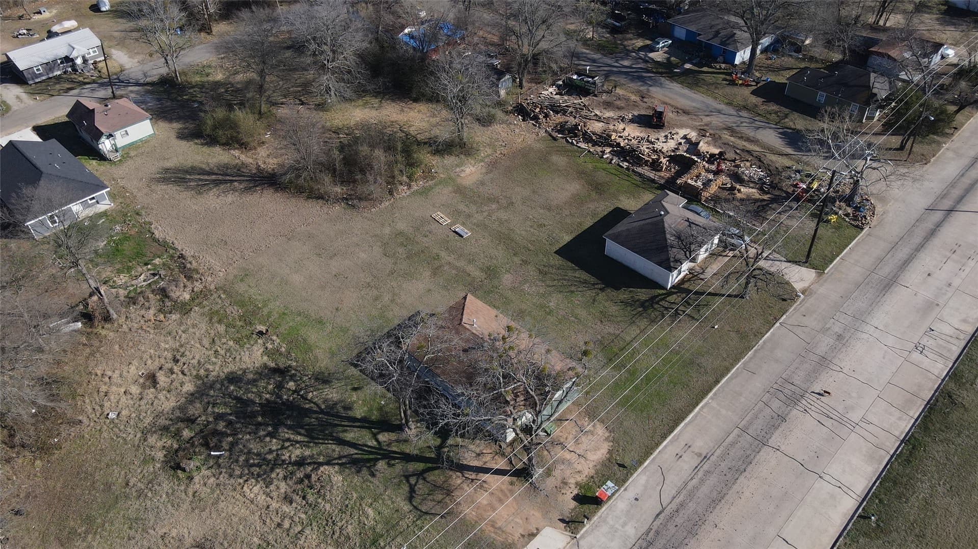 0.17 acres in Lamar County - photo 15