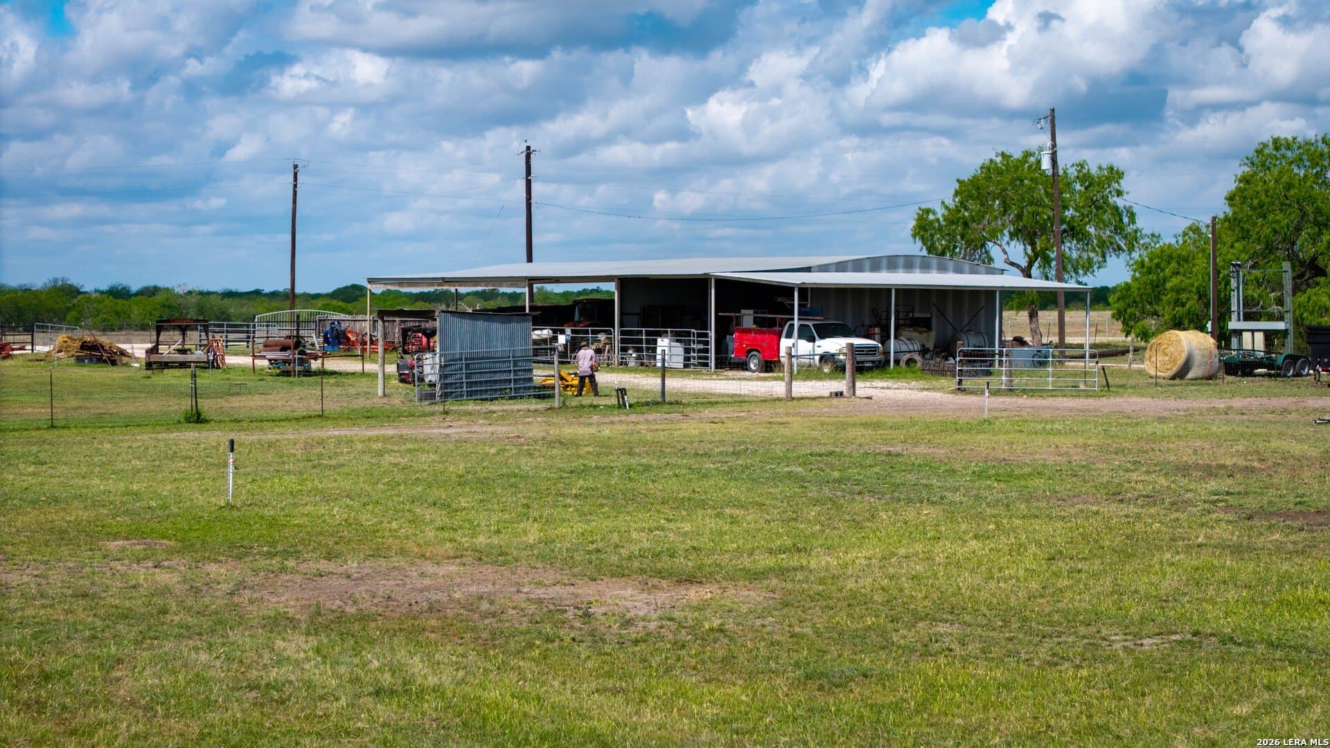 33.84 acres in Karnes County - photo 17