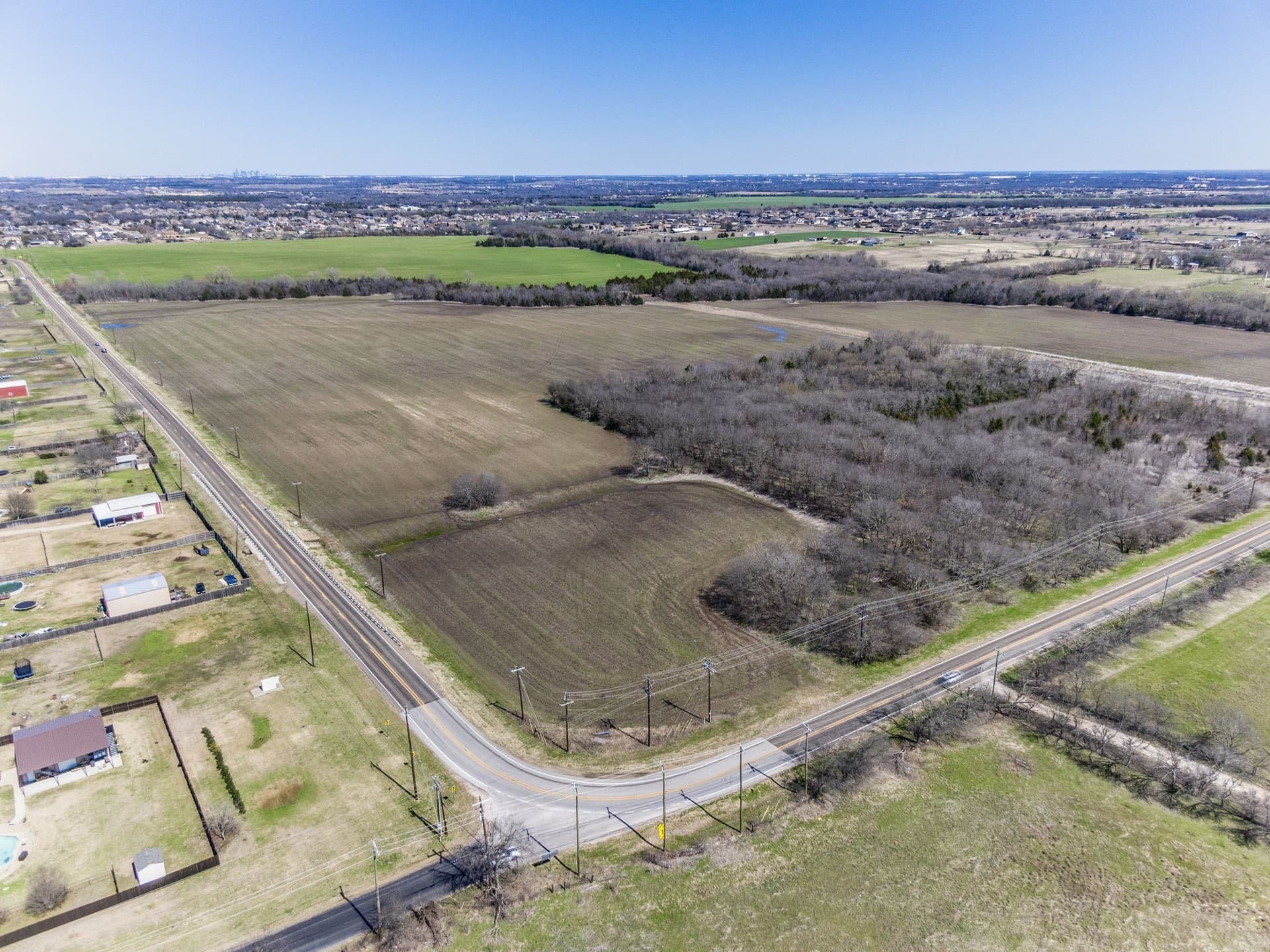 10.02 acres in Ellis County - photo 8