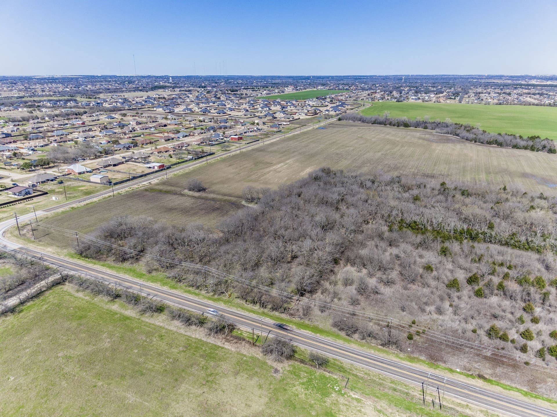 10.02 acres in Ellis County - photo 6