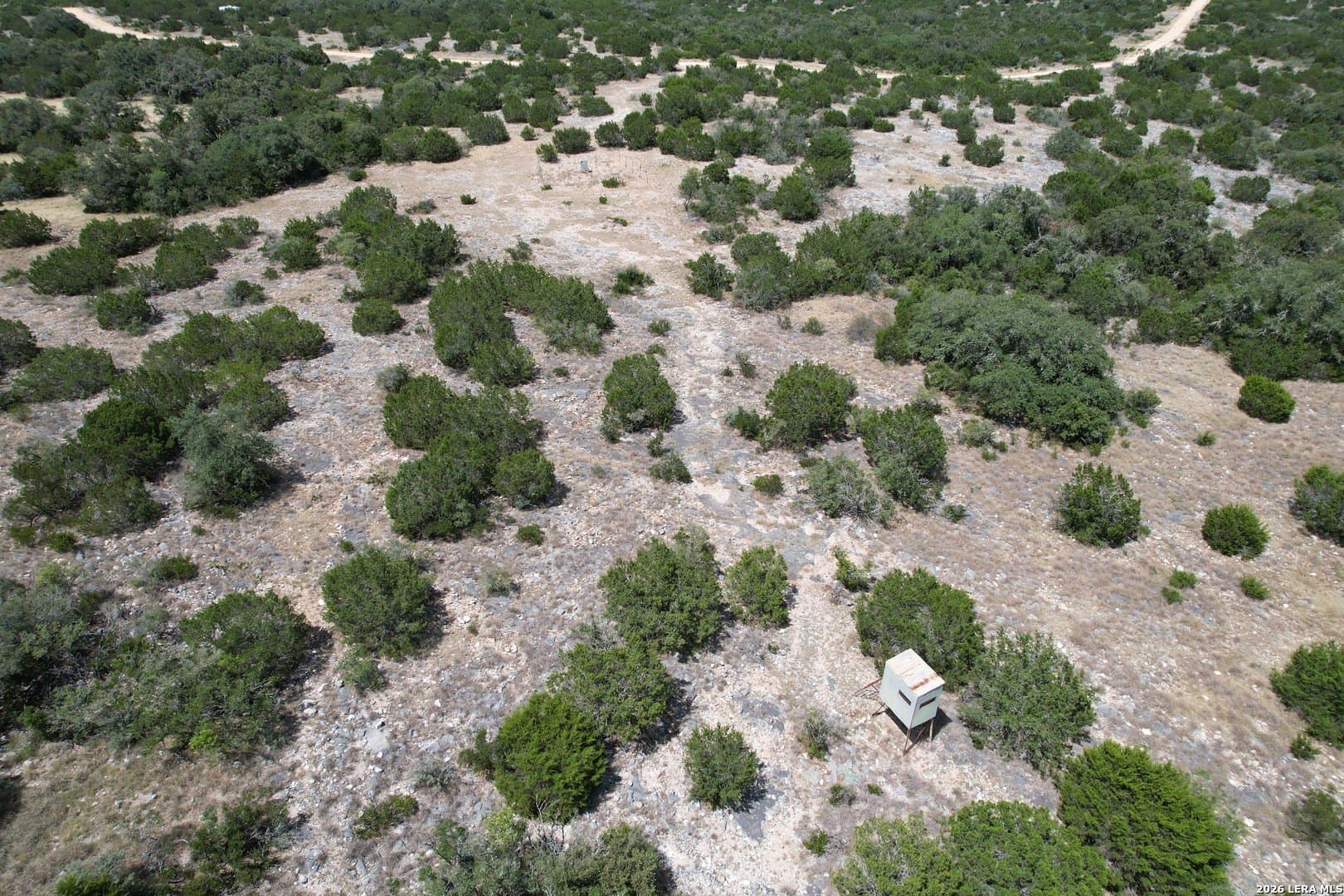 183.85 acres in Edwards County - photo 6