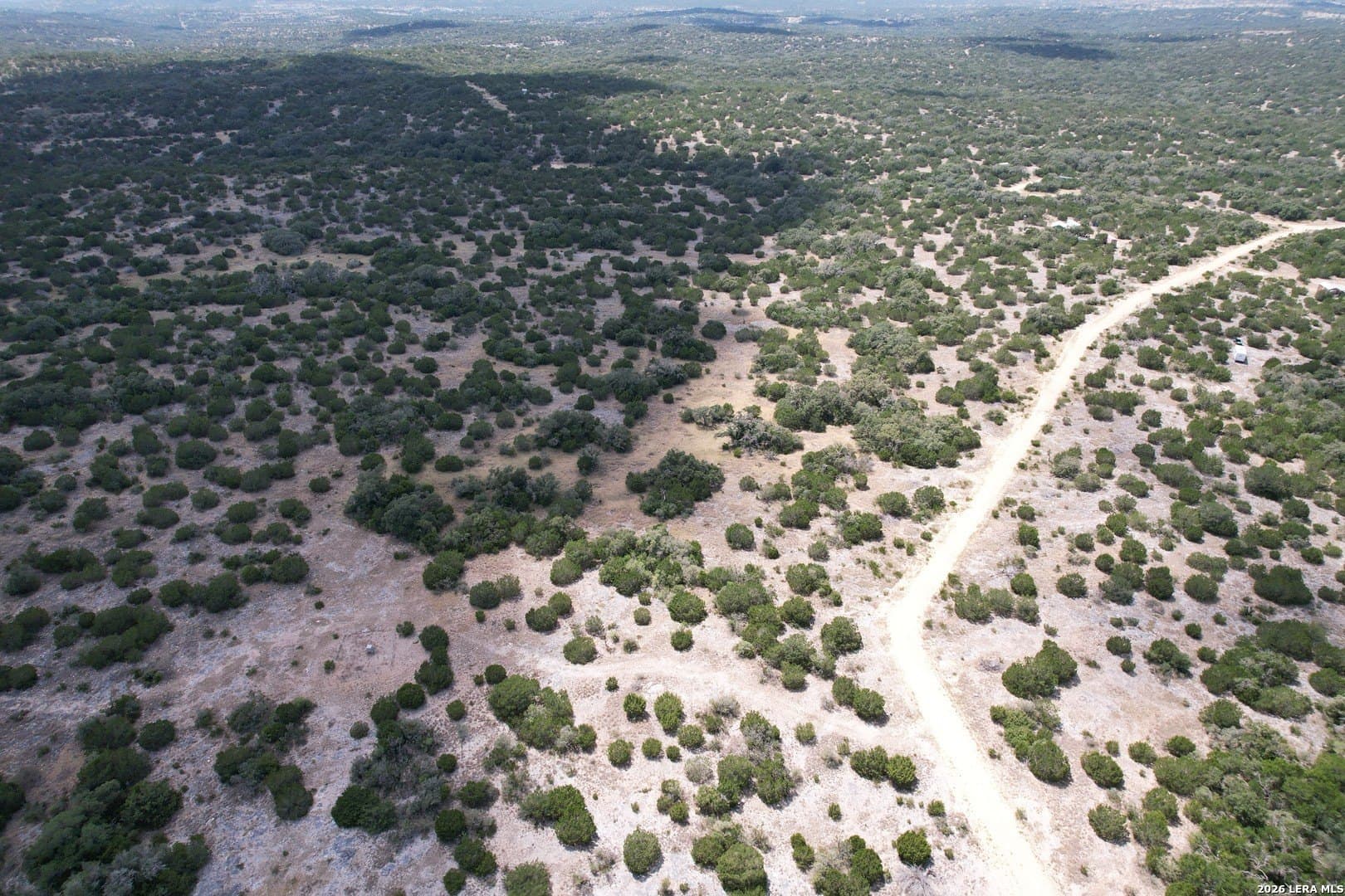 183.85 acres in Edwards County - photo 9