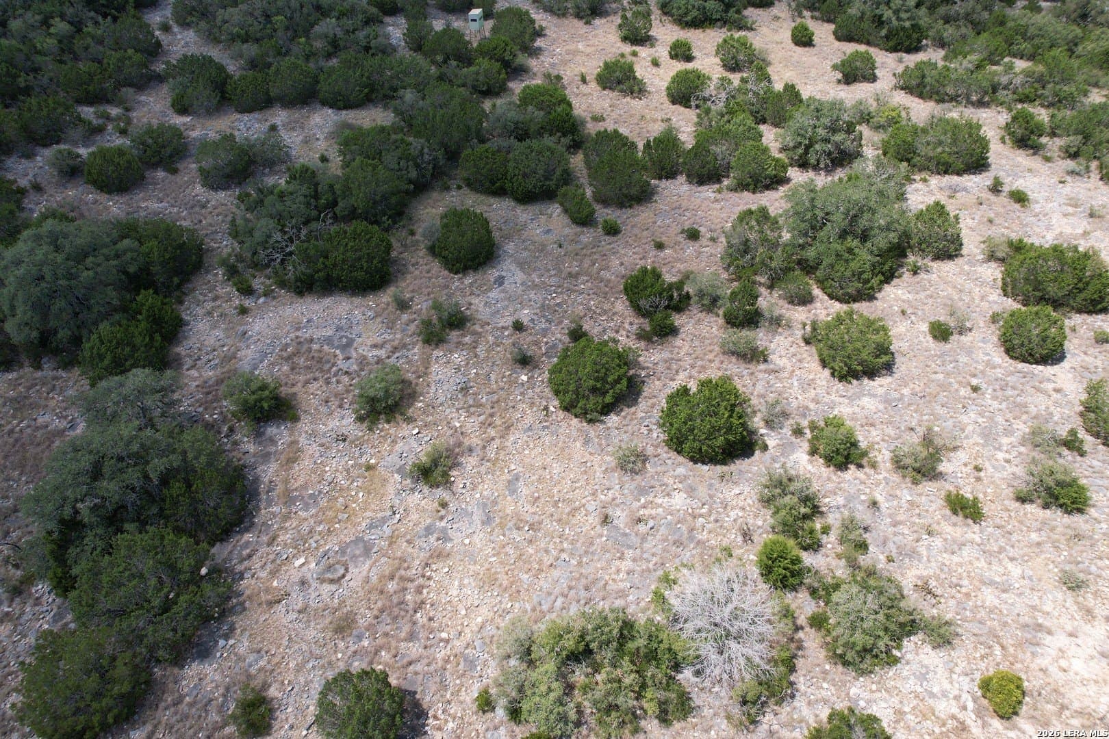 183.85 acres in Edwards County - photo 10
