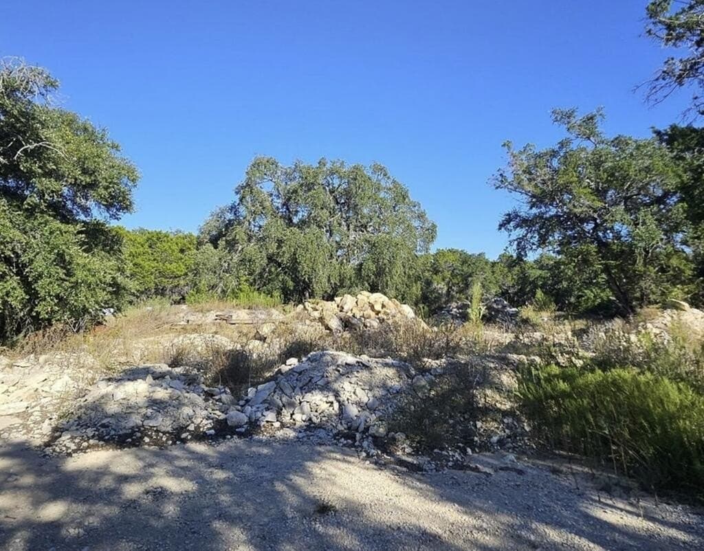 3.03 acres in Bandera County - photo 6