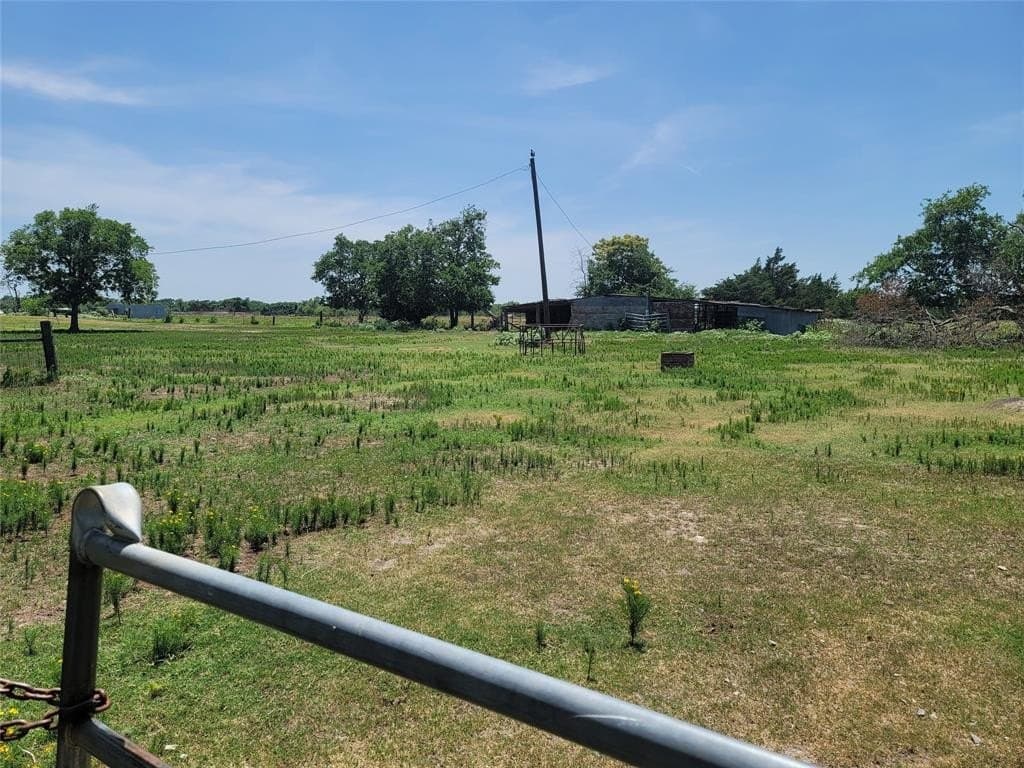 90.48 acres in Hunt County gallery image 2