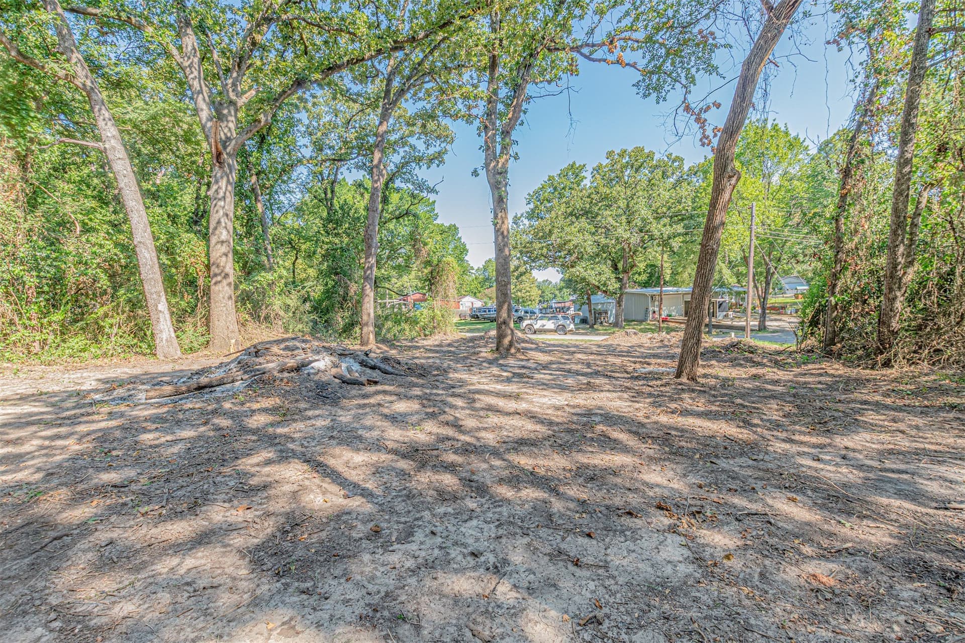 0.26 acres in Henderson County - photo 4