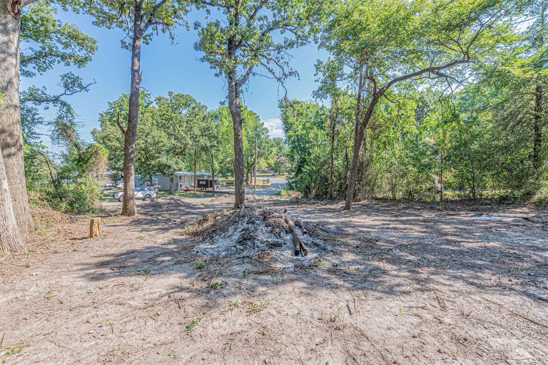 0.26 acres in Henderson County - photo 3