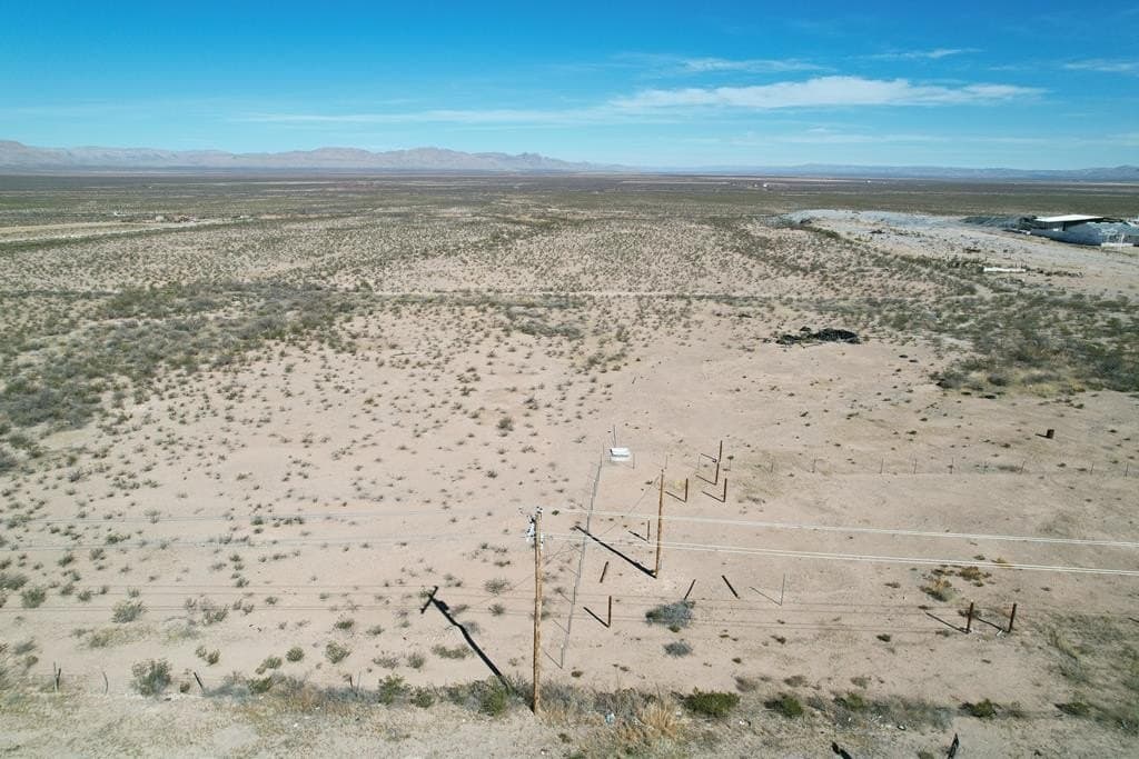 10.9 acres in Culberson County gallery image 4