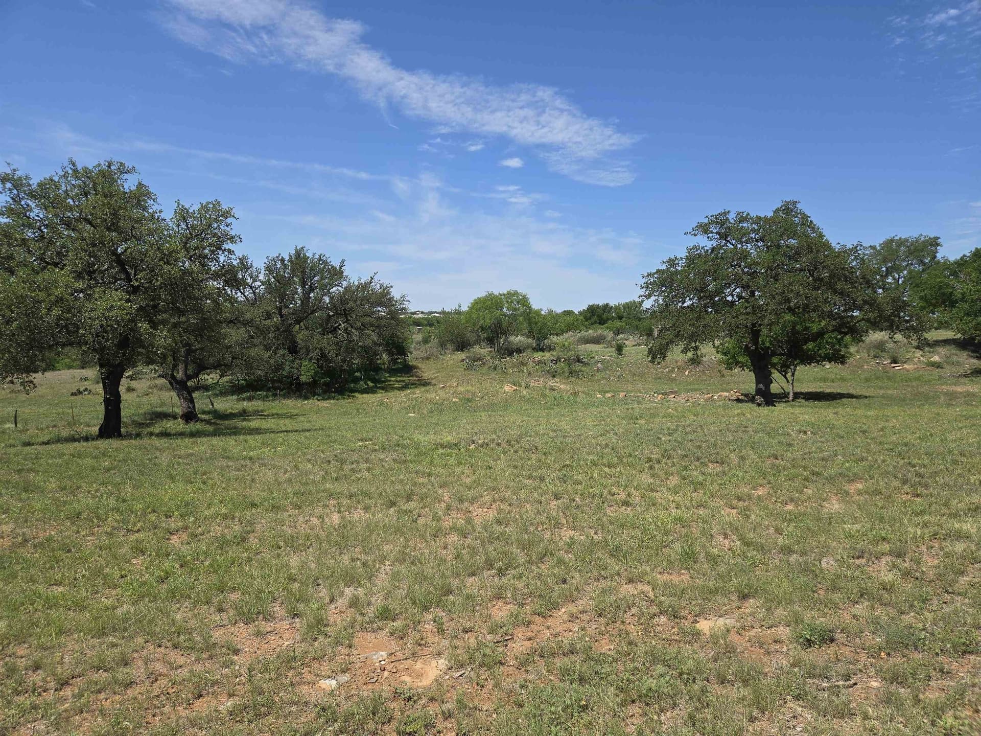 0.8 acres in Llano County gallery image 3