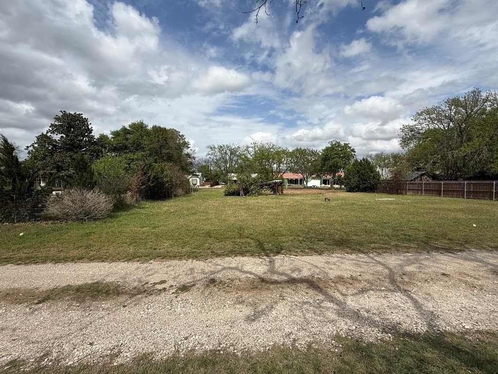 0.21 acres in Gillespie County - photo 7