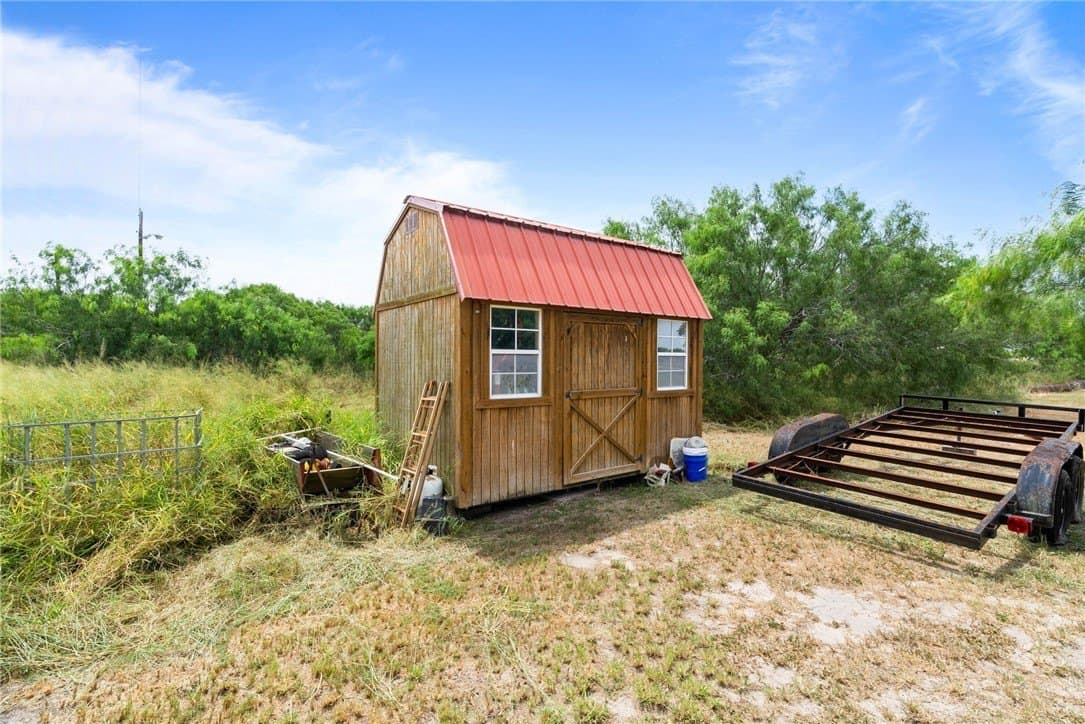 39.7 acres in Kleberg County - photo 25