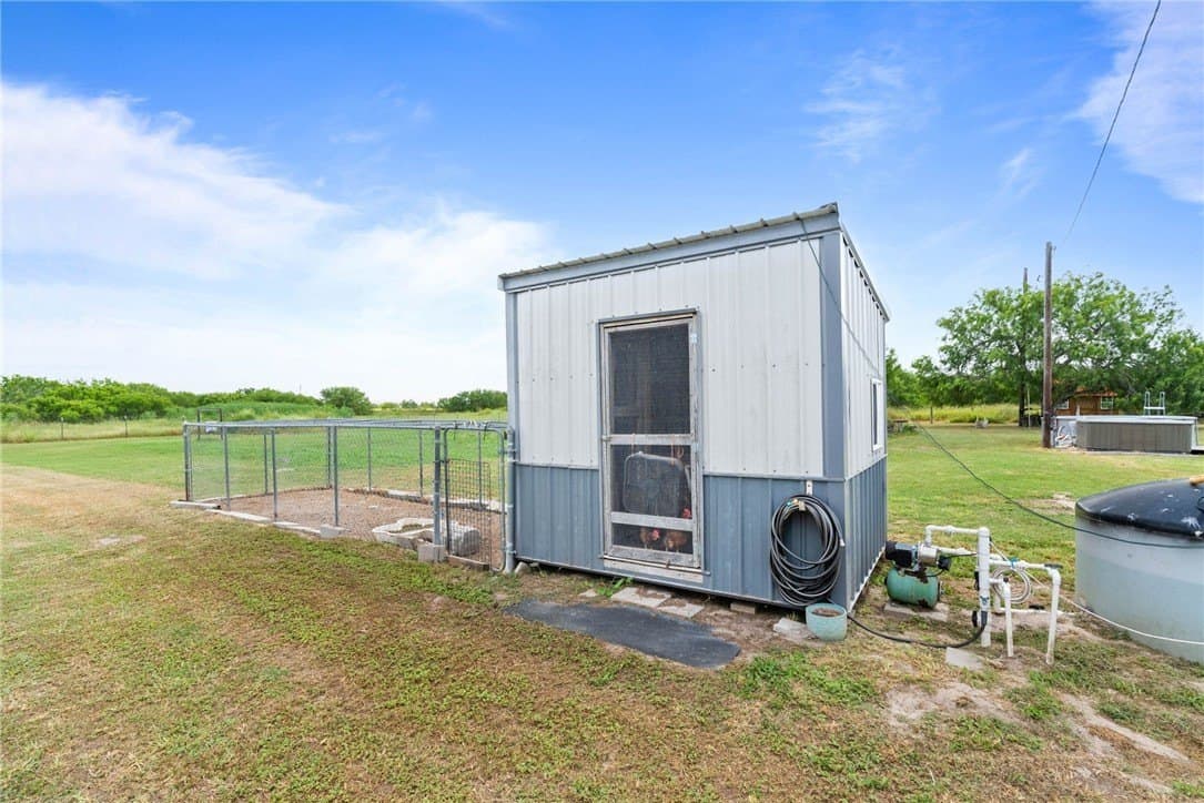 39.7 acres in Kleberg County - photo 20