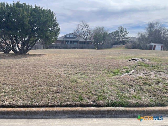 0.4 acres in Bell County - photo 6