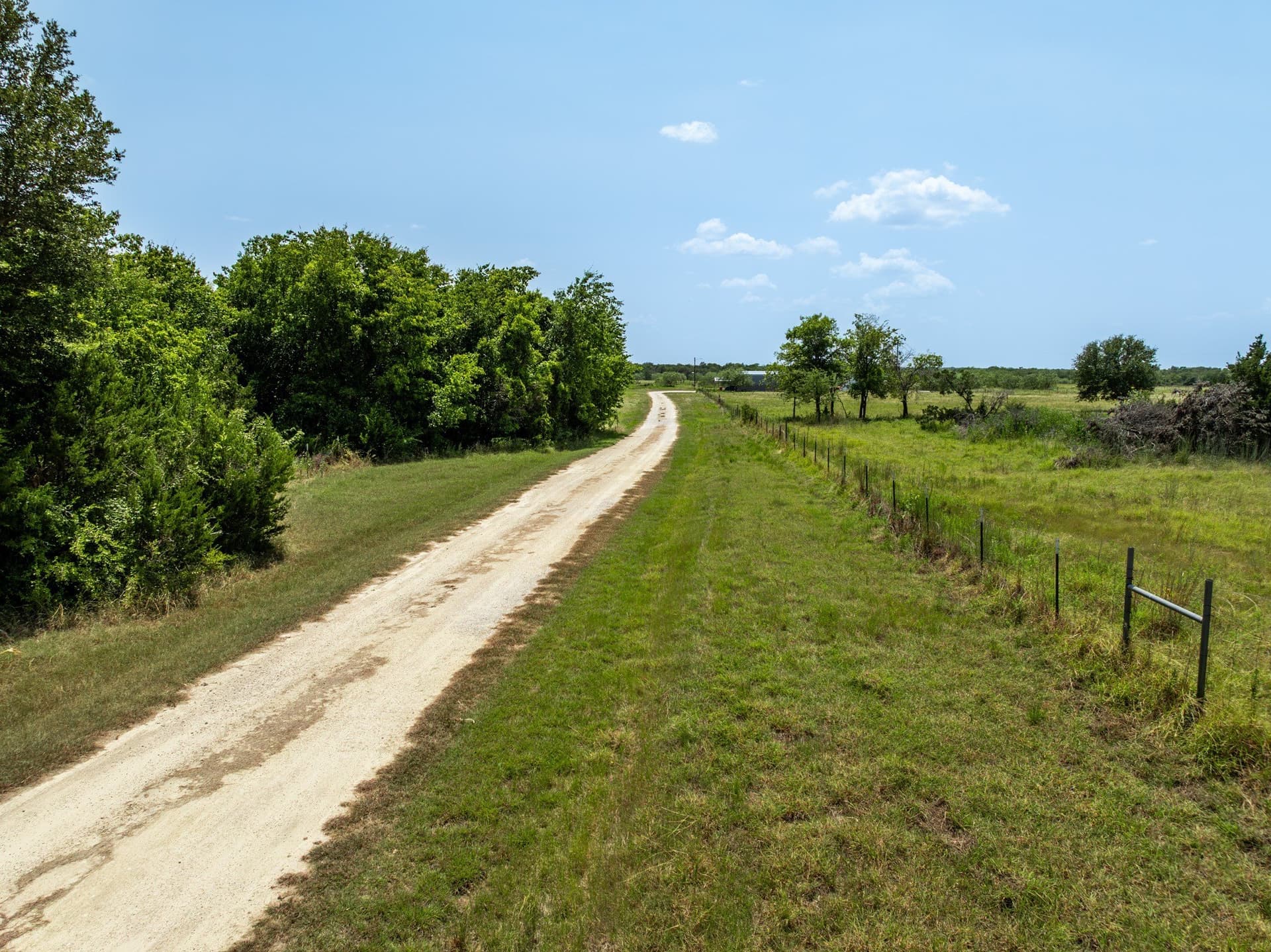 10.01 acres in Hill County - photo 4