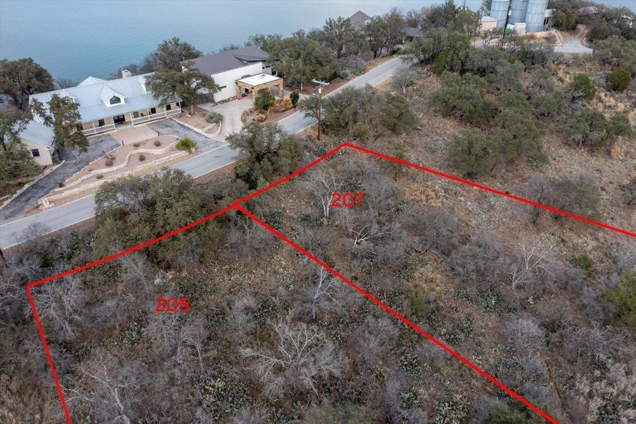 0.5 acres in Llano County - photo 10