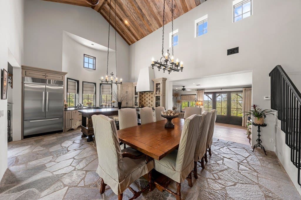 12.45 acres in Gillespie County gallery image 4