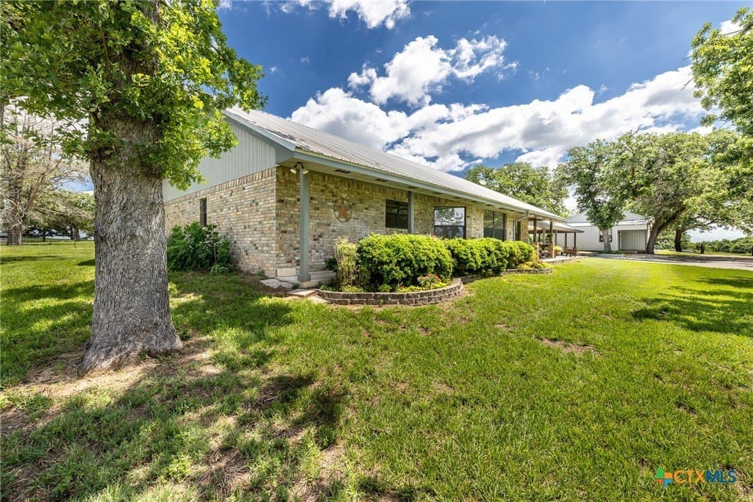 30.03 acres in Gonzales County - photo 27